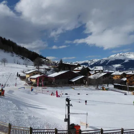 Montchavin - Terrasse, Proche Pistes Et Commerces, Parking Gratuit - Fr-1-329-57 Apartment *